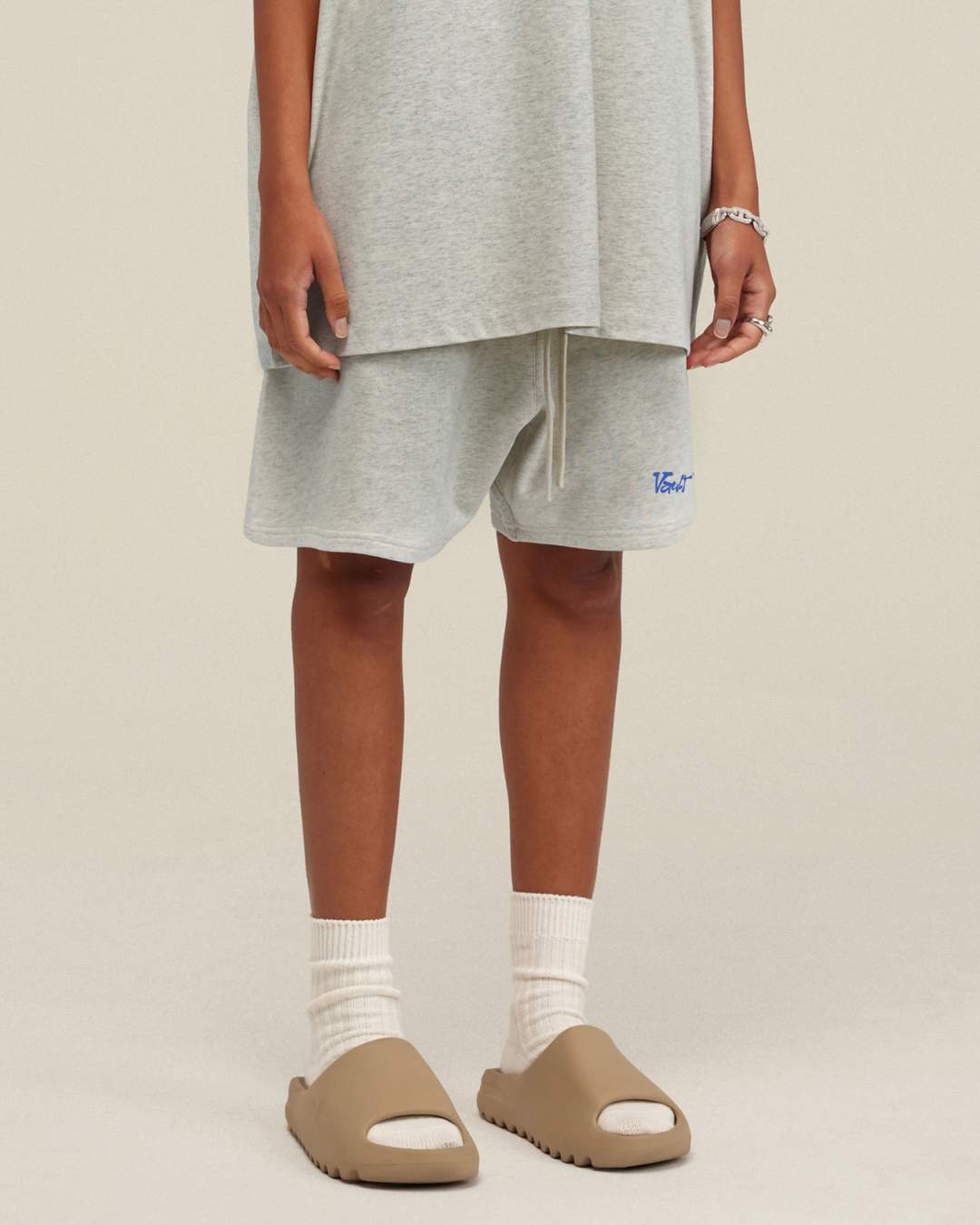 GREY SHORT
