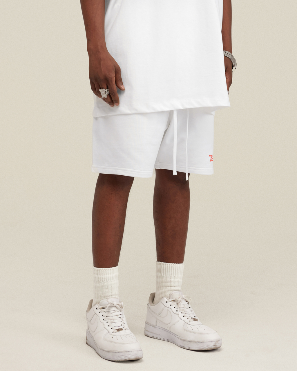 WHITE SHORT
